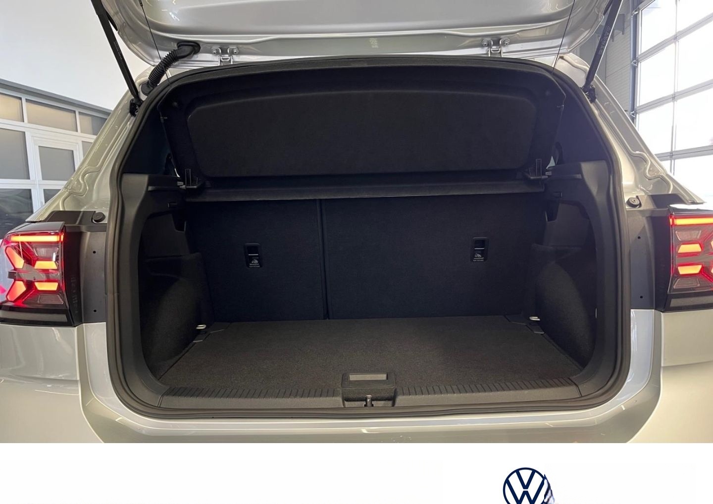 Volkswagen T-Cross 1.5 TSI DSG R-Line Navi Sitzheizung LED foto 10