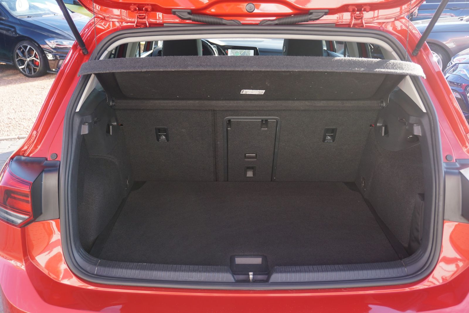 Volkswagen Golf VIII 1.0 Life LED Navi Standheizung ACC DAB foto 39