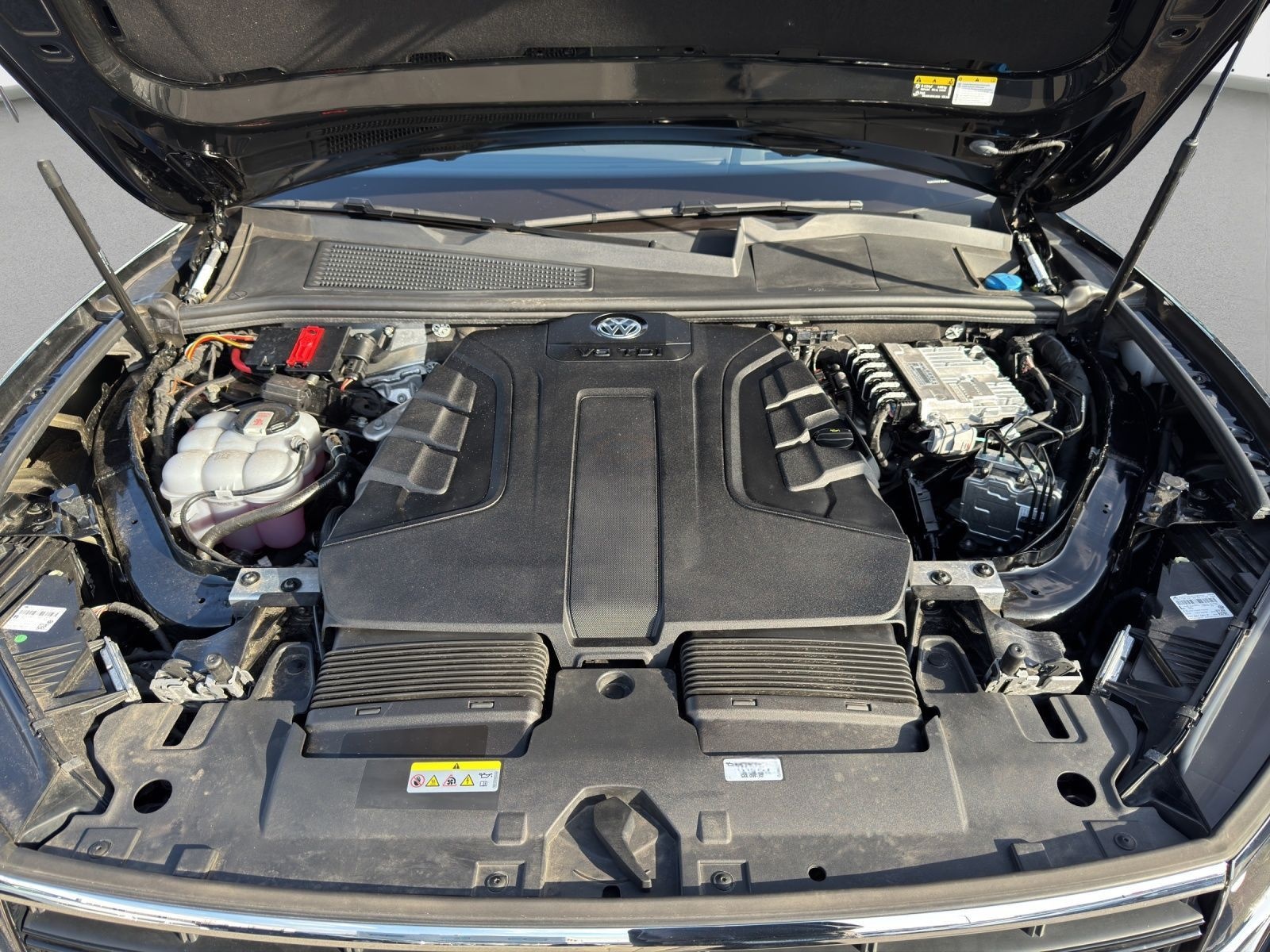 Volkswagen Touareg 3.0 V6 TDI R-Line 4Motion Tiptr.* Navi*A foto 19