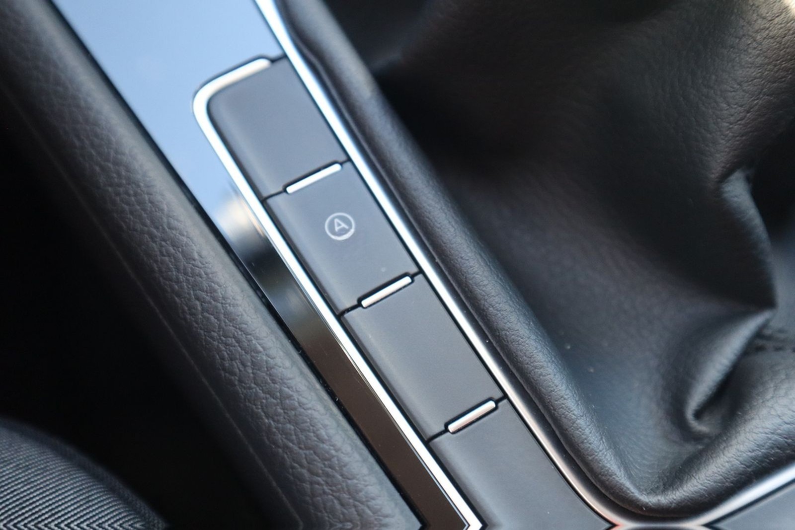 Volkswagen Golf VII 1.4 TSI Join LED Virtual Cockpit Navi foto 25