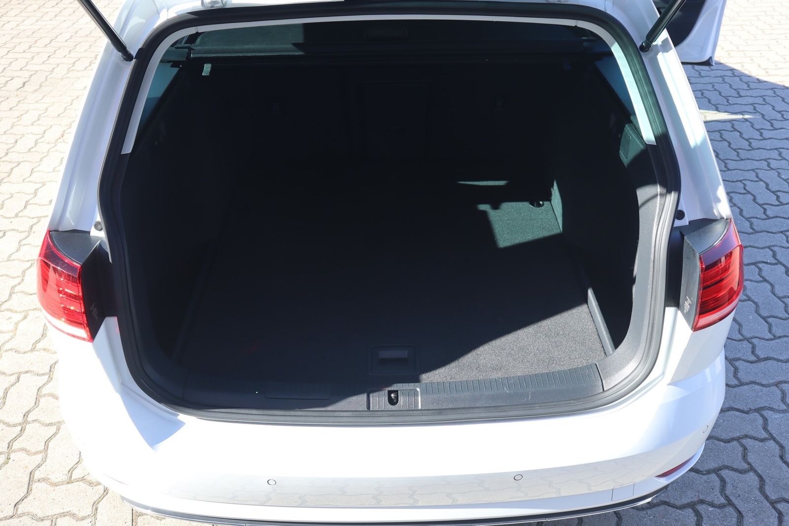 Volkswagen Golf VII 1.4 TSI Join LED Virtual Cockpit Navi foto 30