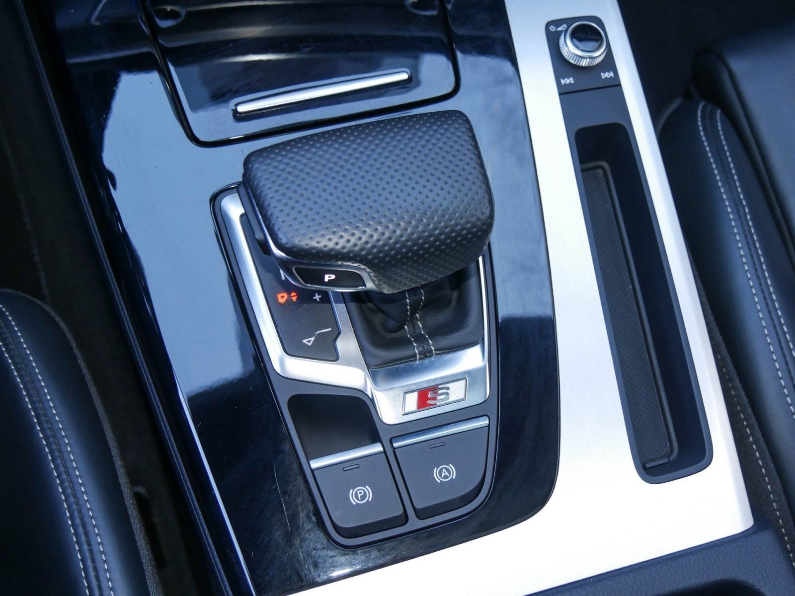 Audi SQ5 3.0 TDI Pano B&O Luft STHZG AHK foto 9