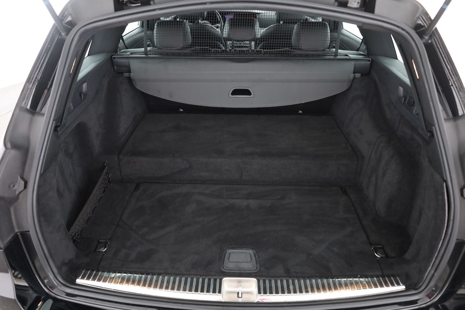 Mercedes-Benz E300 e T AMG Line LED Kamera Standheizung Navi foto 25