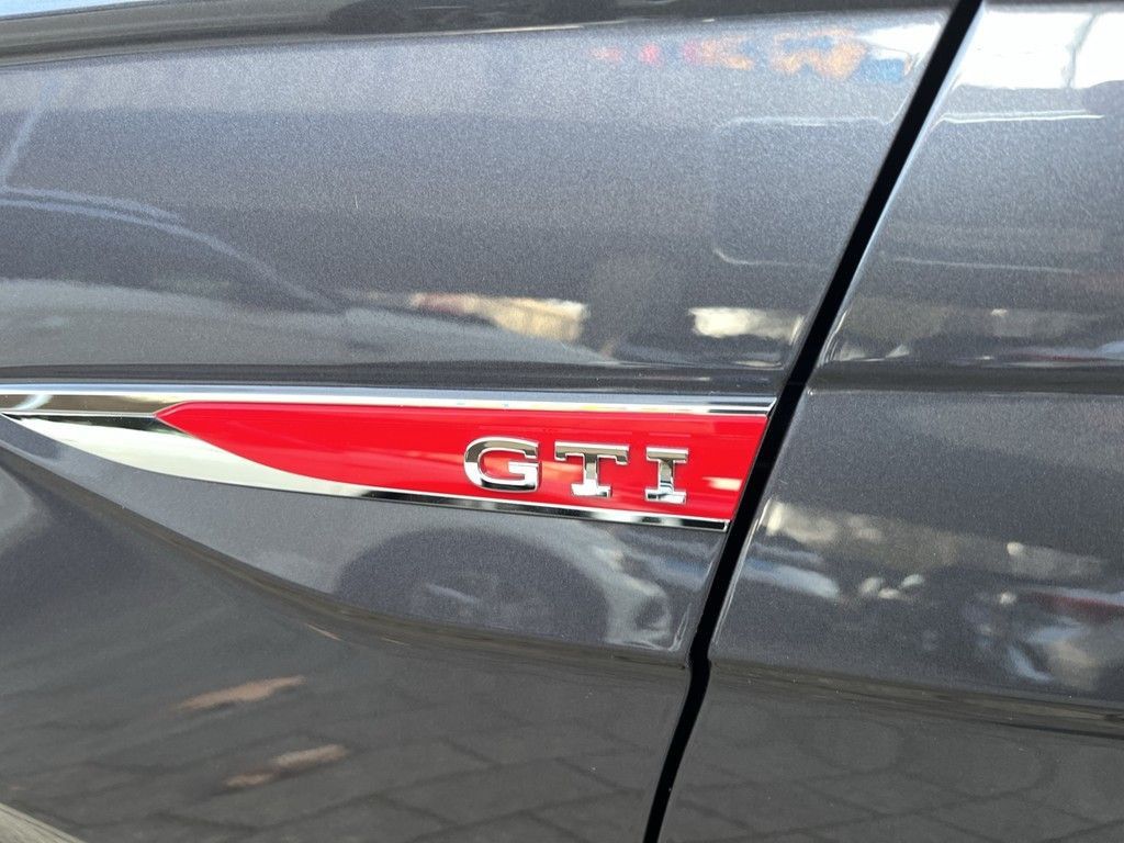 Volkswagen Polo 2.0 TSI DSG GTI LED RFK APP-Connect foto 12