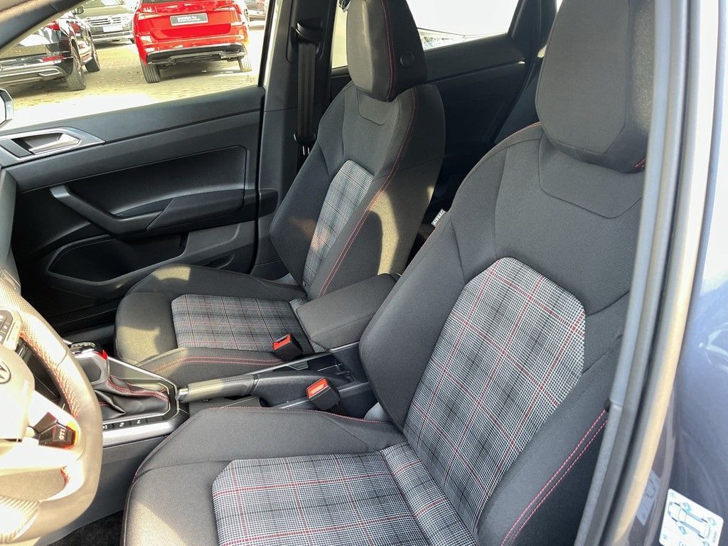 Volkswagen Polo 2.0 TSI DSG GTI LED RFK APP-Connect foto 13