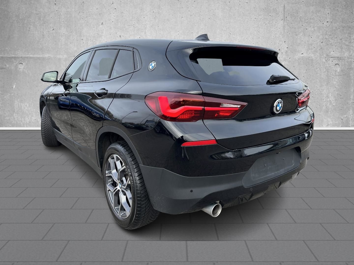 BMW X2 sDrive18i Advantage Plus LED Navi Kamera PDC foto 5