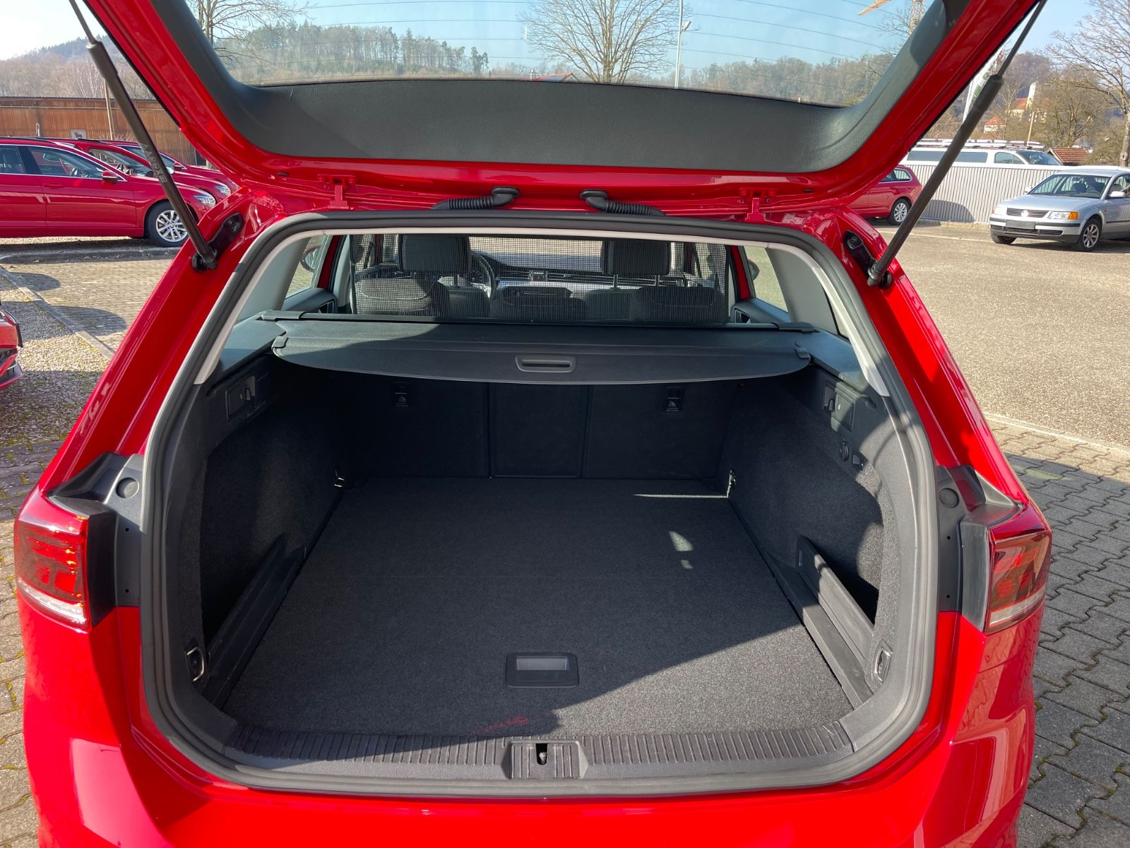 Volkswagen Passat Var Business Variant DIGI RearView AHK VZ foto 12