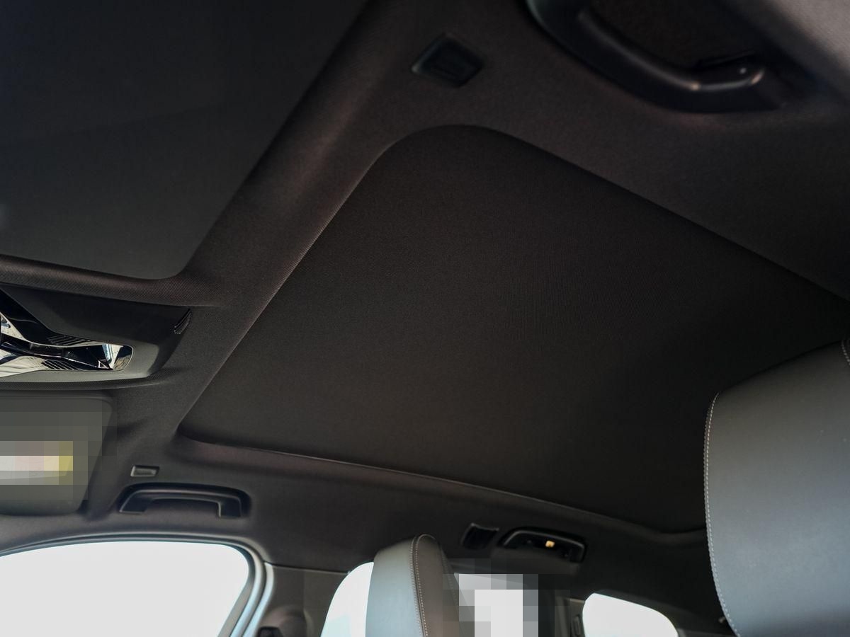 BMW X1 sDrive20i M-Sport 19 AHK PANO KoZg AdLED LRH foto 11