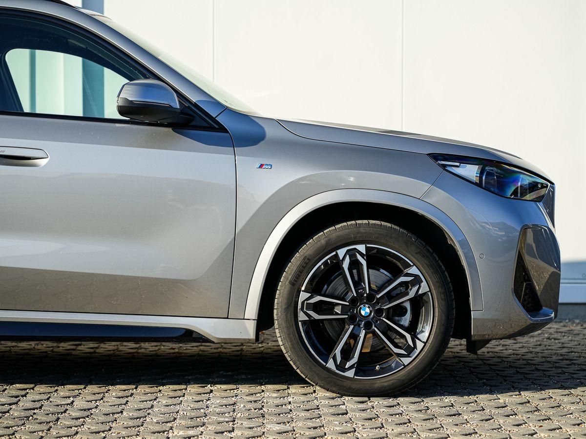 BMW X1 sDrive20i M-Sport 19 AHK PANO KoZg AdLED LRH foto 7