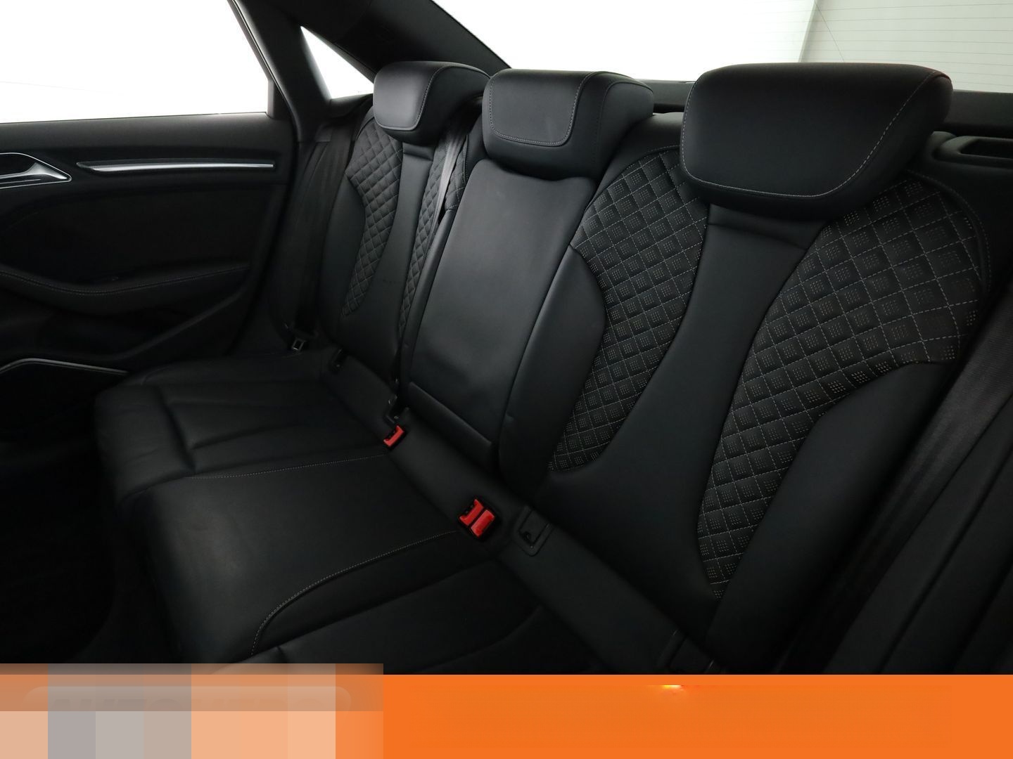 Audi RS 3 2.5 TFSI quattro Aut.*LED*RS-ABGAS*B&O*PANO foto 14