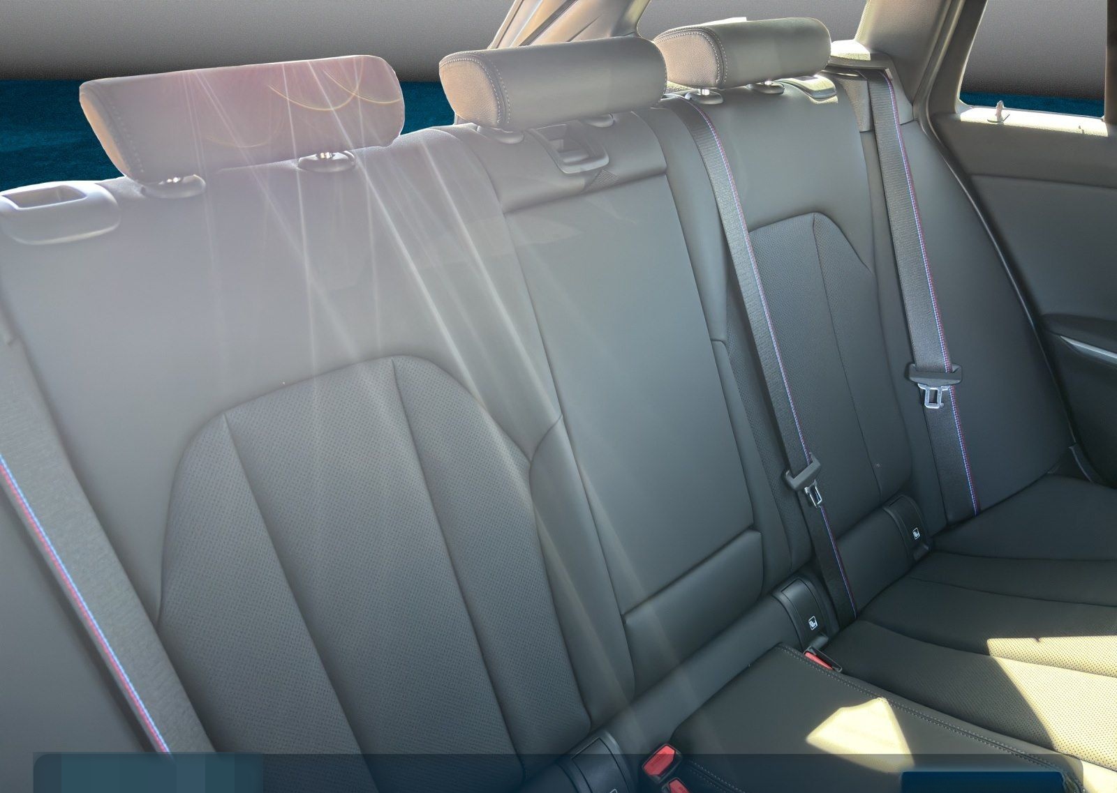 BMW 320i Touring M Sportpaket AHK+Navi+ACC+SHZ+KeyGO foto 20