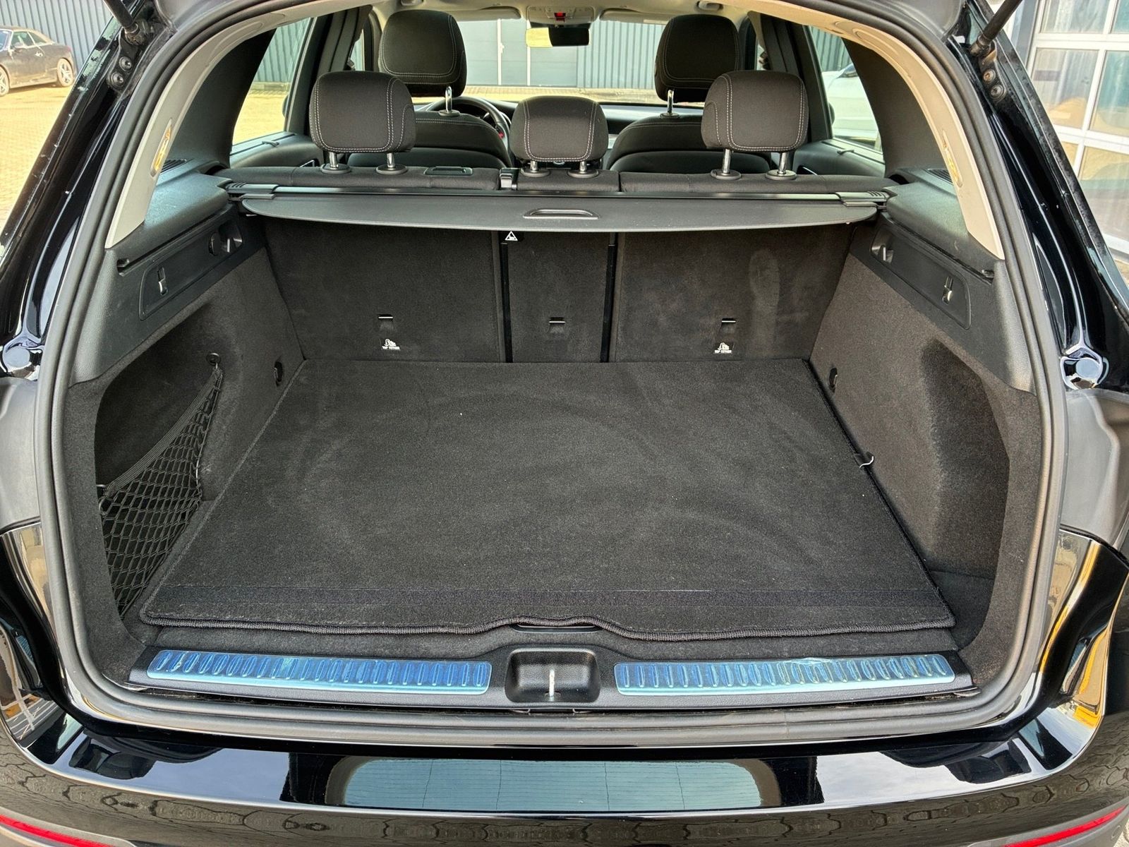 Mercedes-Benz GLC 200 4M MBUX+CarPlay+Totwinkel+KAMERA+PANO foto 13