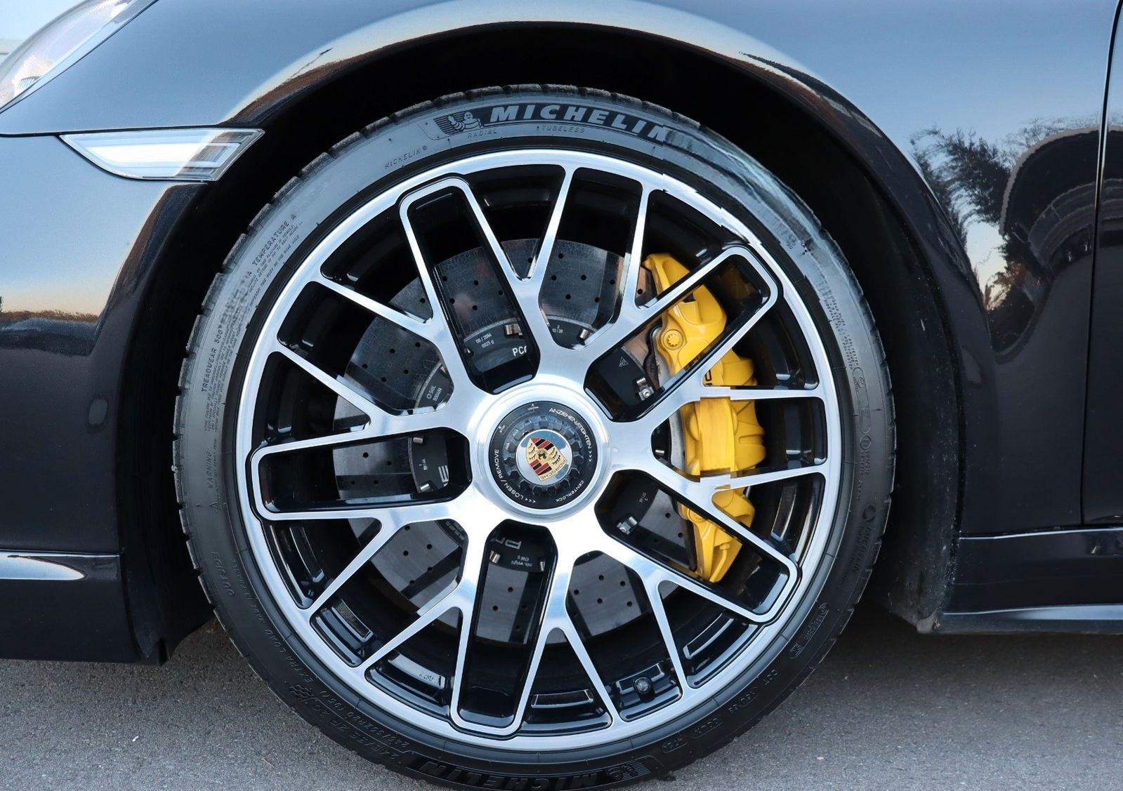 Porsche 911 Turbo S *LED*NAVI*LEDER*SHZ*APPROVED*PCCB* foto 9