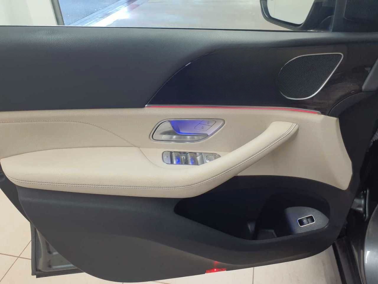 Mercedes-Benz GLE 300 d 4Matic 9G-Navi Leder AssiP KAM foto 4