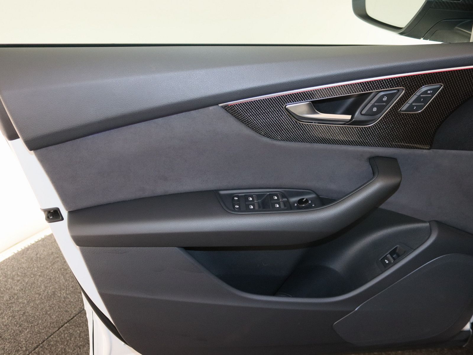 Audi Q8 50 TDI competition plus AHK 360° MATRIX-LED foto 25