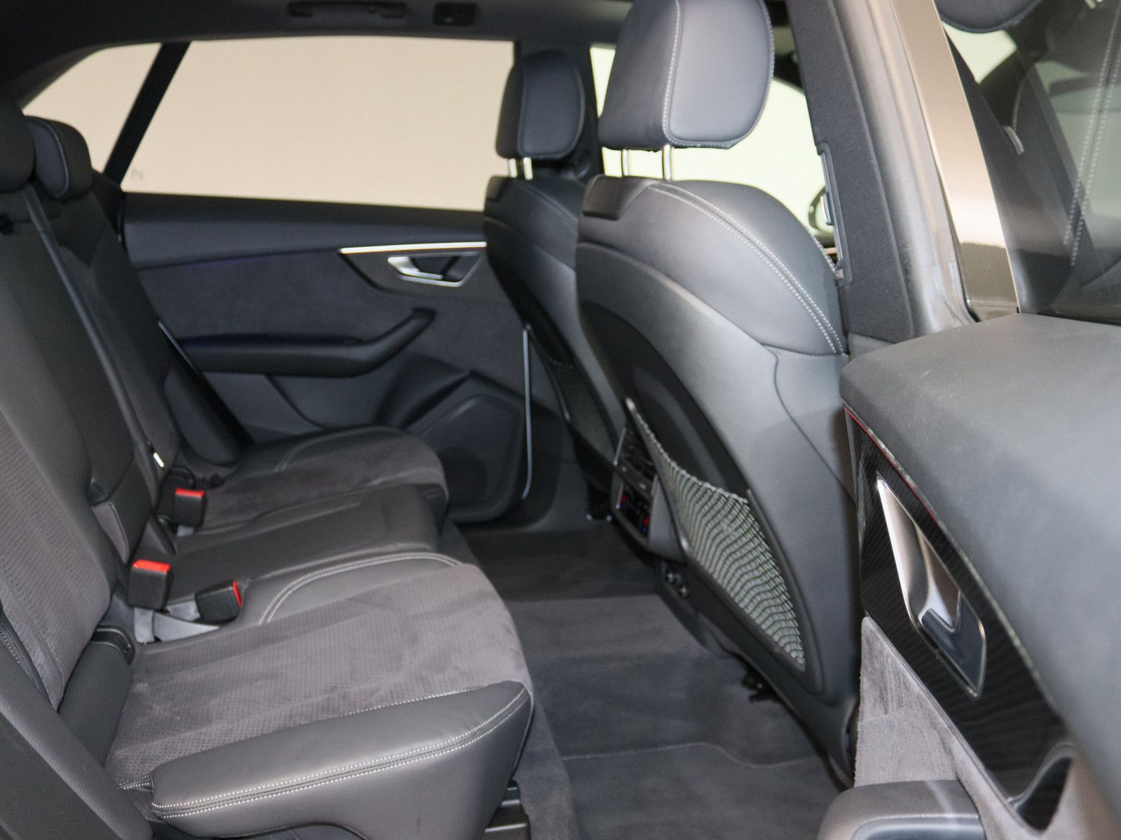 Audi Q8 50 TDI competition plus AHK 360° MATRIX-LED foto 10