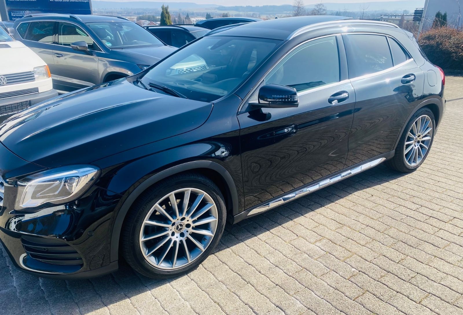 Mercedes-Benz GLA 250 AMG *4Matic*2.Hand*Panoramadach foto 2