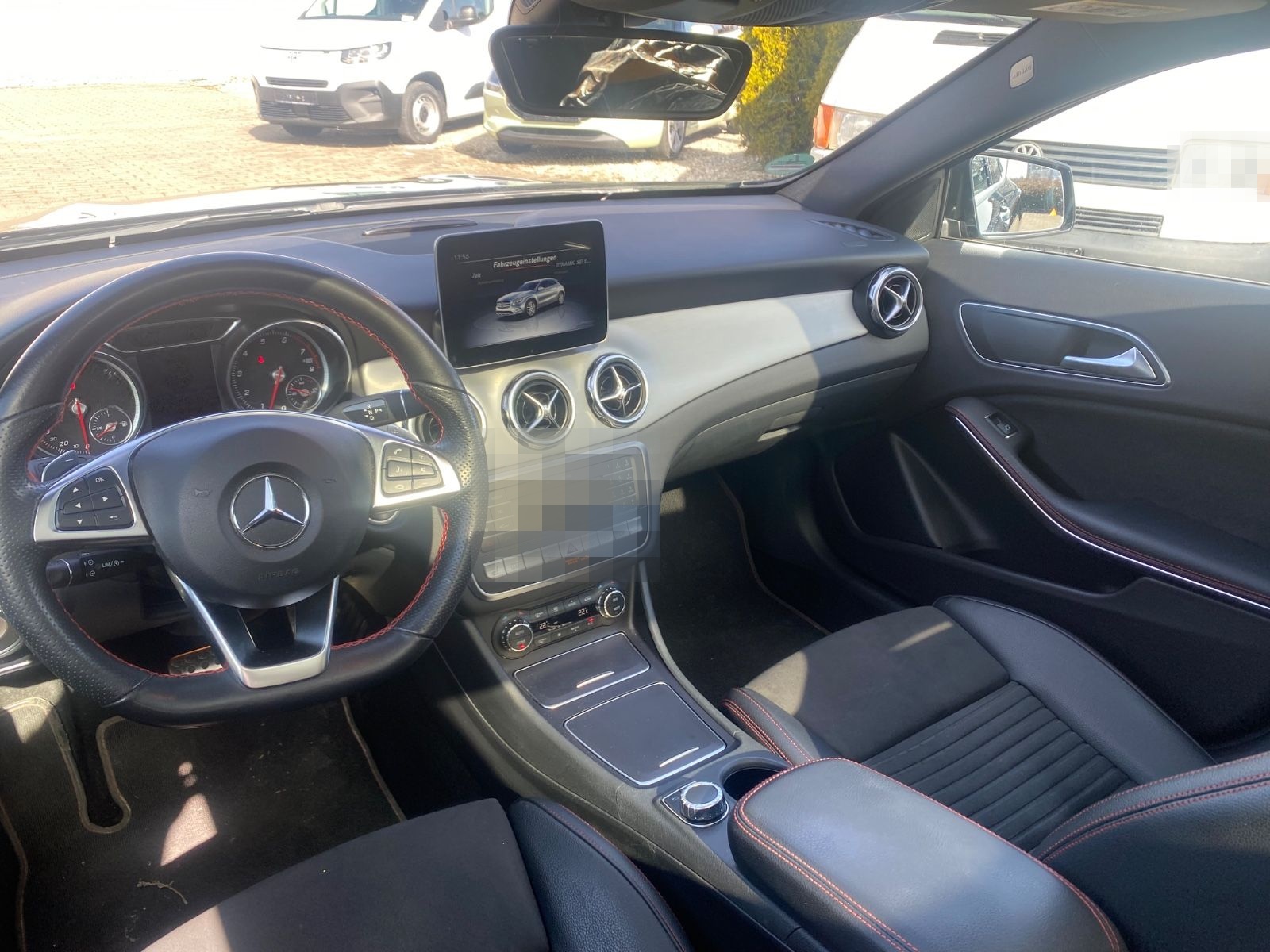 Mercedes-Benz GLA 250 AMG *4Matic*2.Hand*Panoramadach foto 7