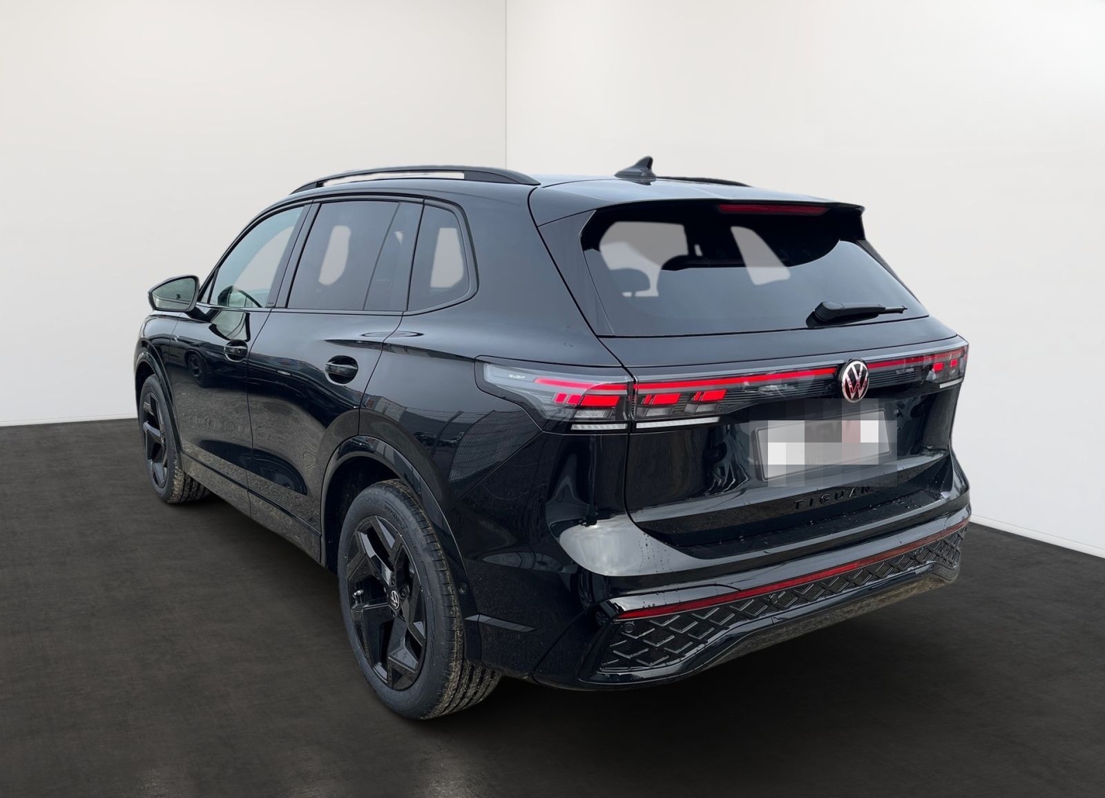 Volkswagen Tiguan R-Line 1.5 eTSI OPF 110 kW (150 PS) DSG foto 5