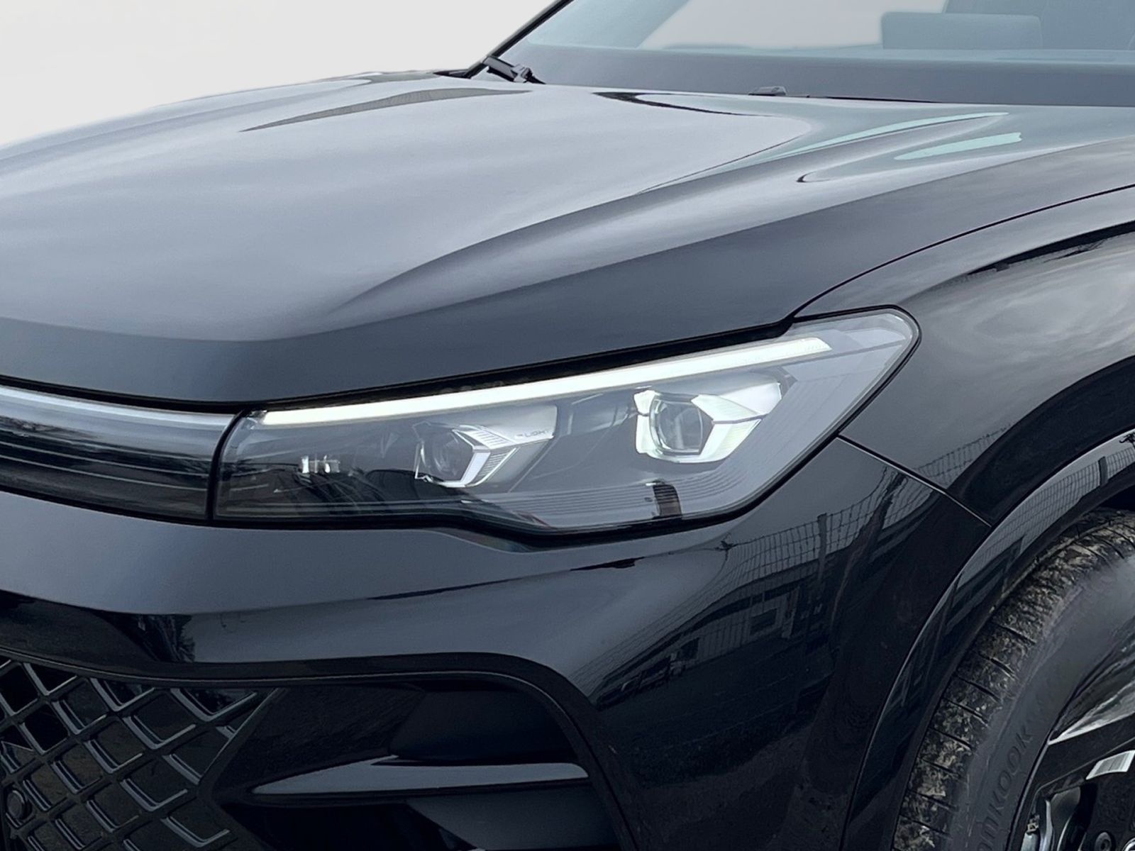 Volkswagen Tiguan R-Line 1.5 eTSI OPF 110 kW (150 PS) DSG foto 6