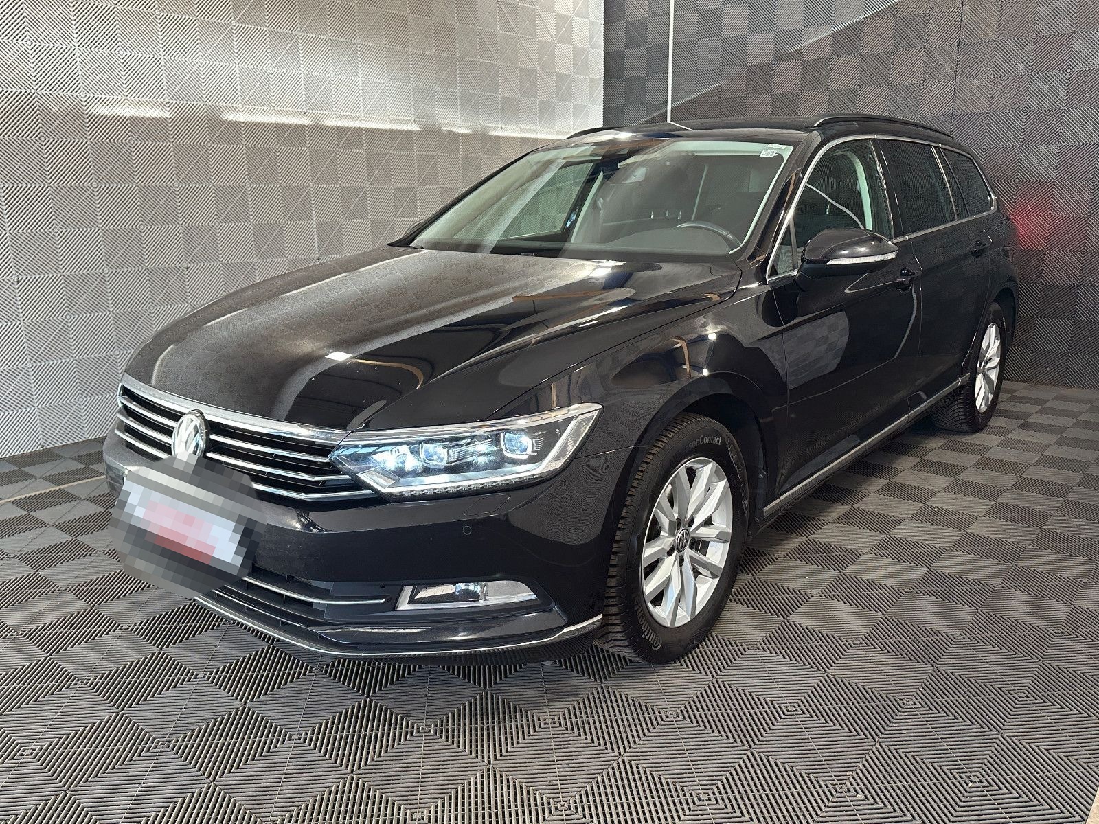 Volkswagen Passat Var. 2.0 TDI*COMFORTLINE*LED-ACC-MASSAGE foto 2