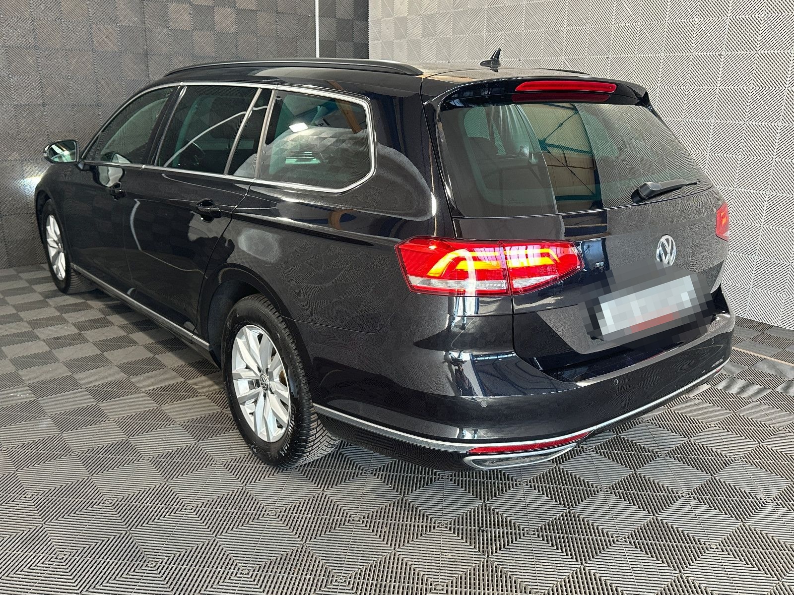 Volkswagen Passat Var. 2.0 TDI*COMFORTLINE*LED-ACC-MASSAGE foto 3