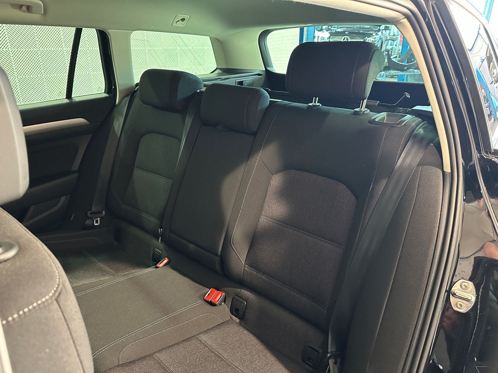 Volkswagen Passat Var. 2.0 TDI*COMFORTLINE*LED-ACC-MASSAGE foto 23