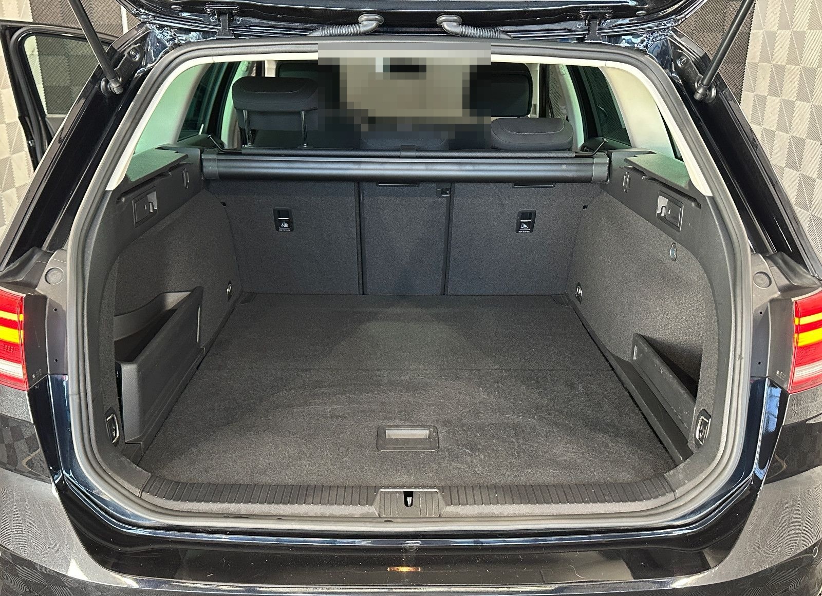 Volkswagen Passat Var. 2.0 TDI*COMFORTLINE*LED-ACC-MASSAGE foto 5