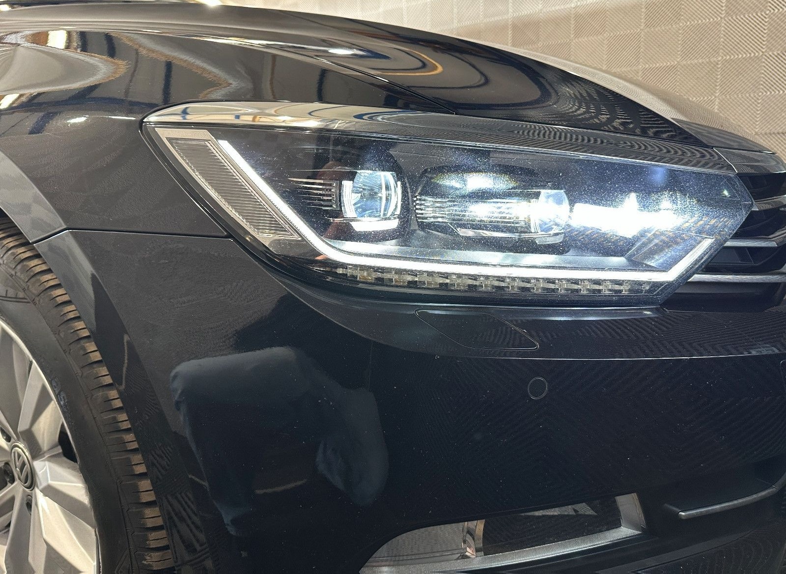 Volkswagen Passat Var. 2.0 TDI*COMFORTLINE*LED-ACC-MASSAGE foto 9