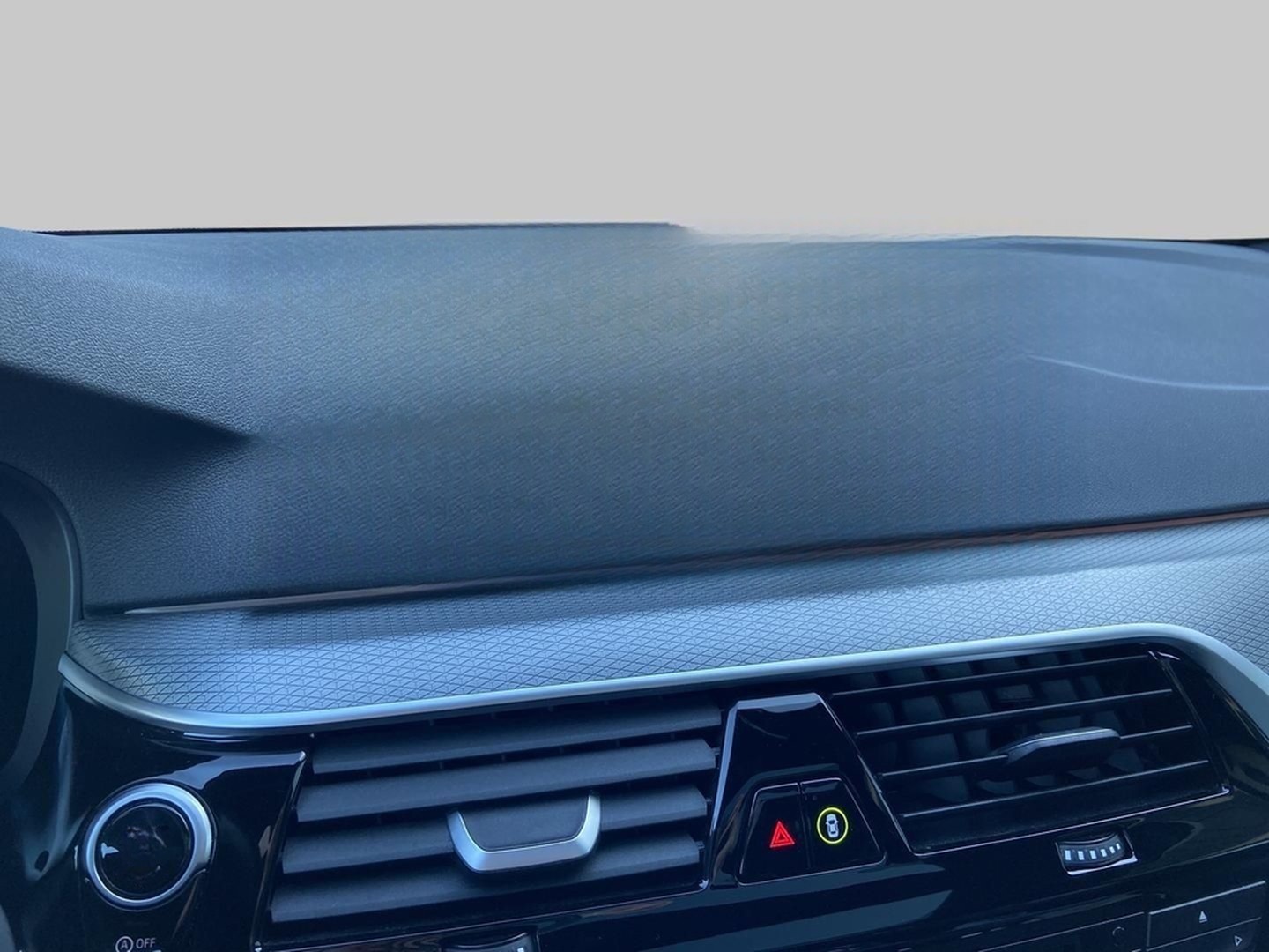 BMW 530 d Touring M Sport HUD AHK Pano Navi DA+ PA foto 11
