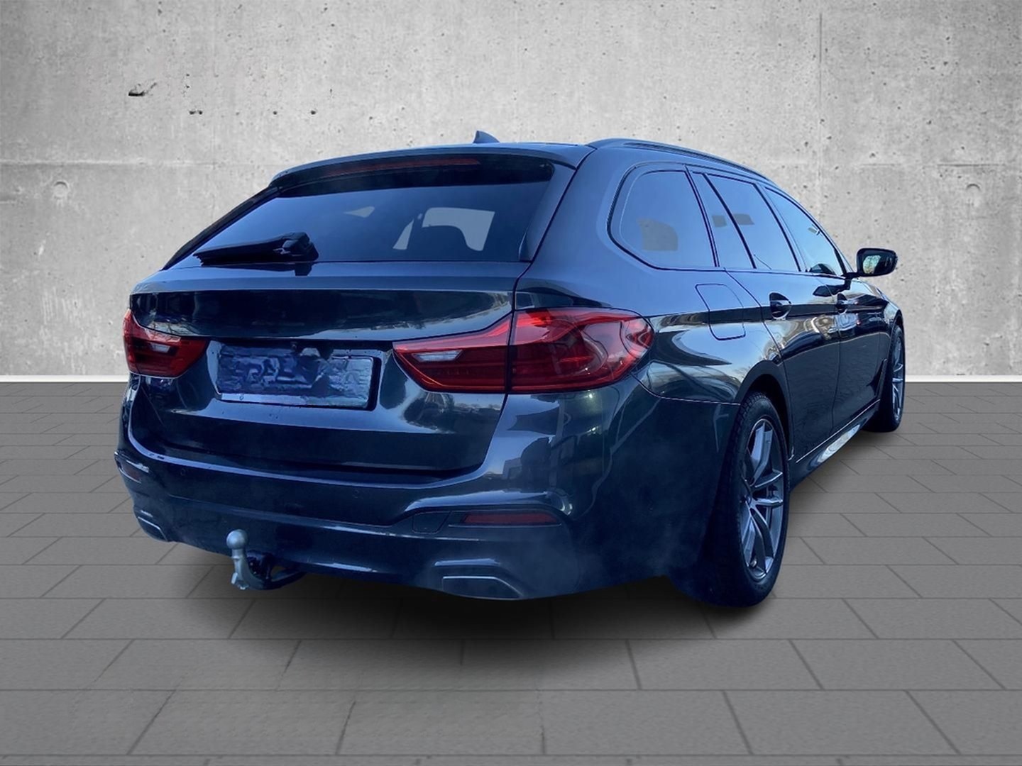 BMW 530 d Touring M Sport HUD AHK Pano Navi DA+ PA foto 3