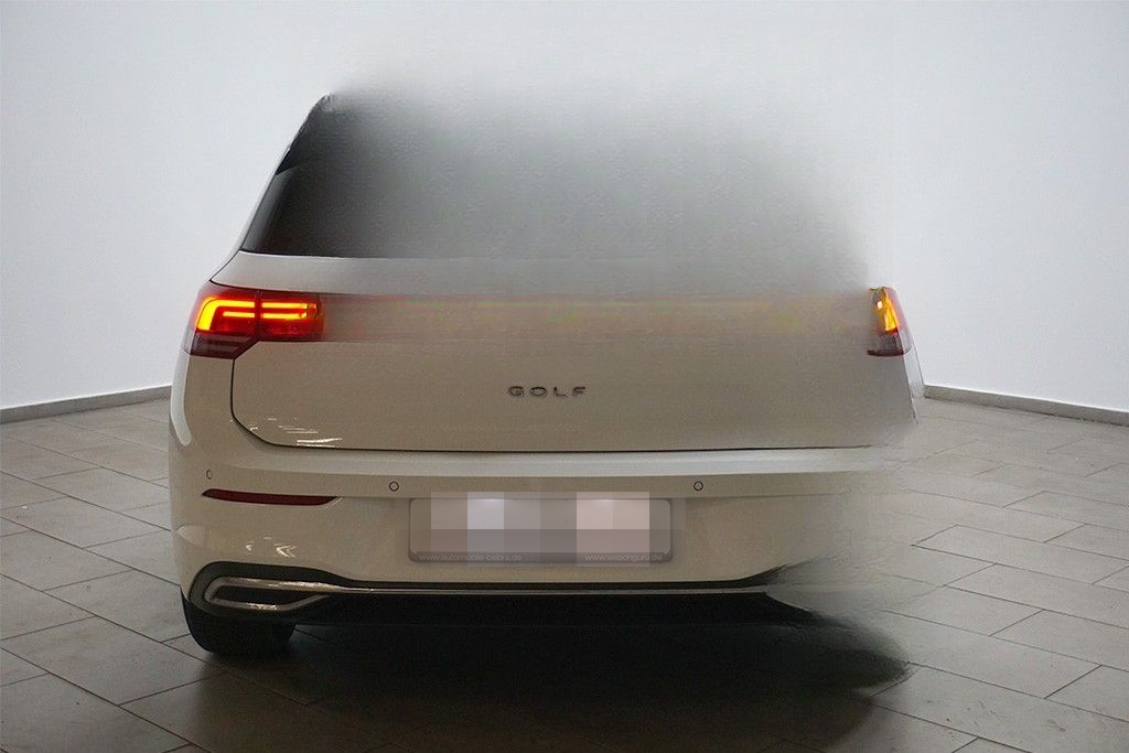 Volkswagen Golf 8 2.0TDI DSG Active Virtual AHK Navi LED foto 5