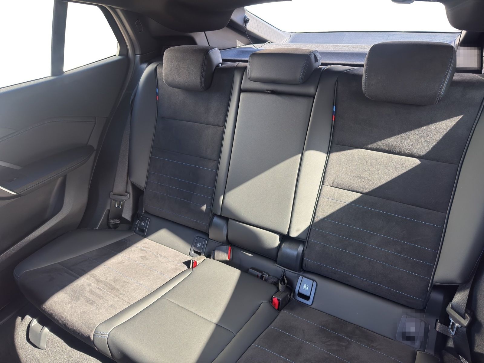 BMW X2 sDrive20i M Sport ParkAs Hifi LED DrivAs foto 8