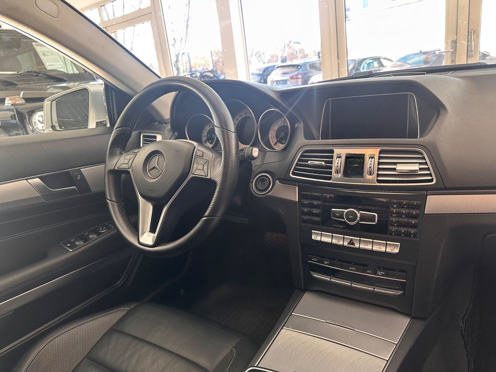 Mercedes-Benz E 200 CGI Coupe*Totwinkel*Tempomat*Spurhalte* foto 9