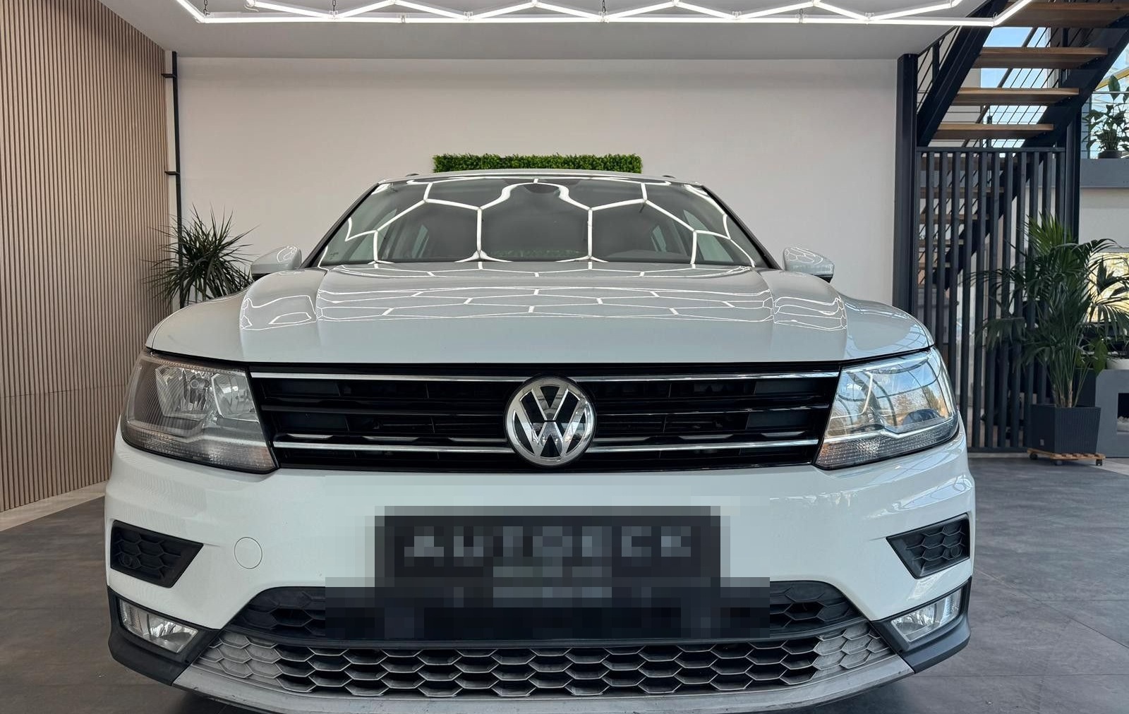 Volkswagen Tiguan Comfortline 2.0TDI DSG ACC LANE AHK foto 2