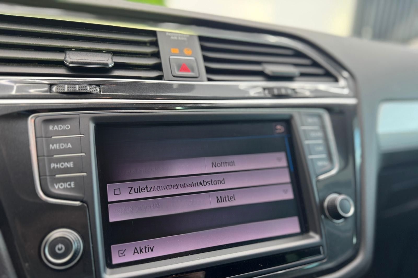 Volkswagen Tiguan Comfortline 2.0TDI DSG ACC LANE AHK foto 21