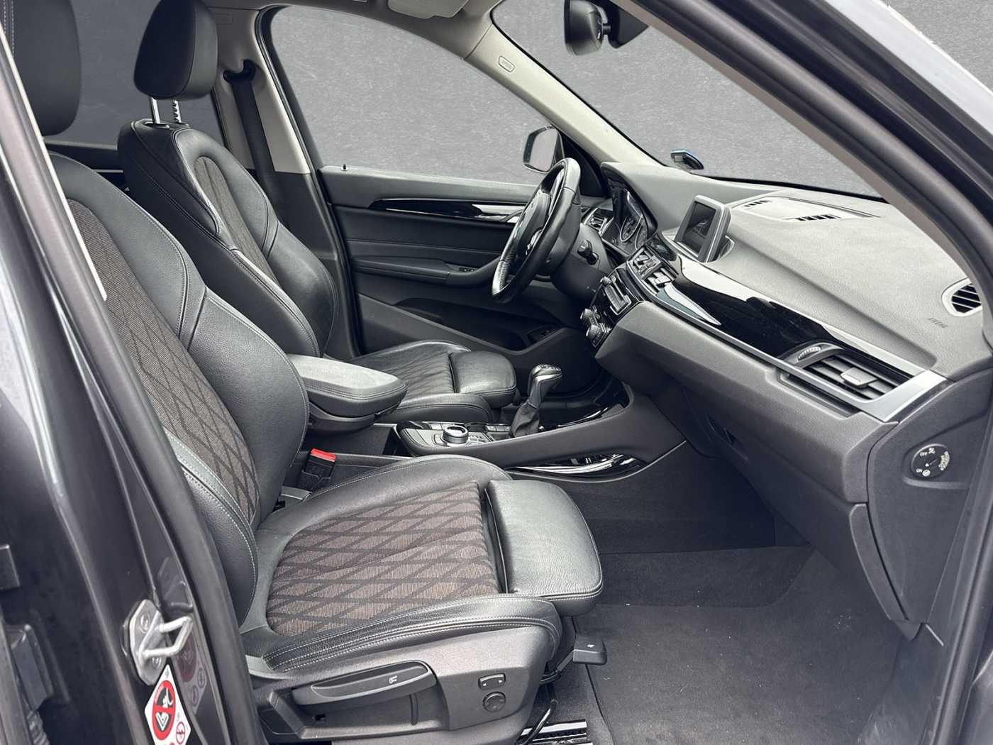 BMW X1 xDrive20d xLine Automatik foto 3