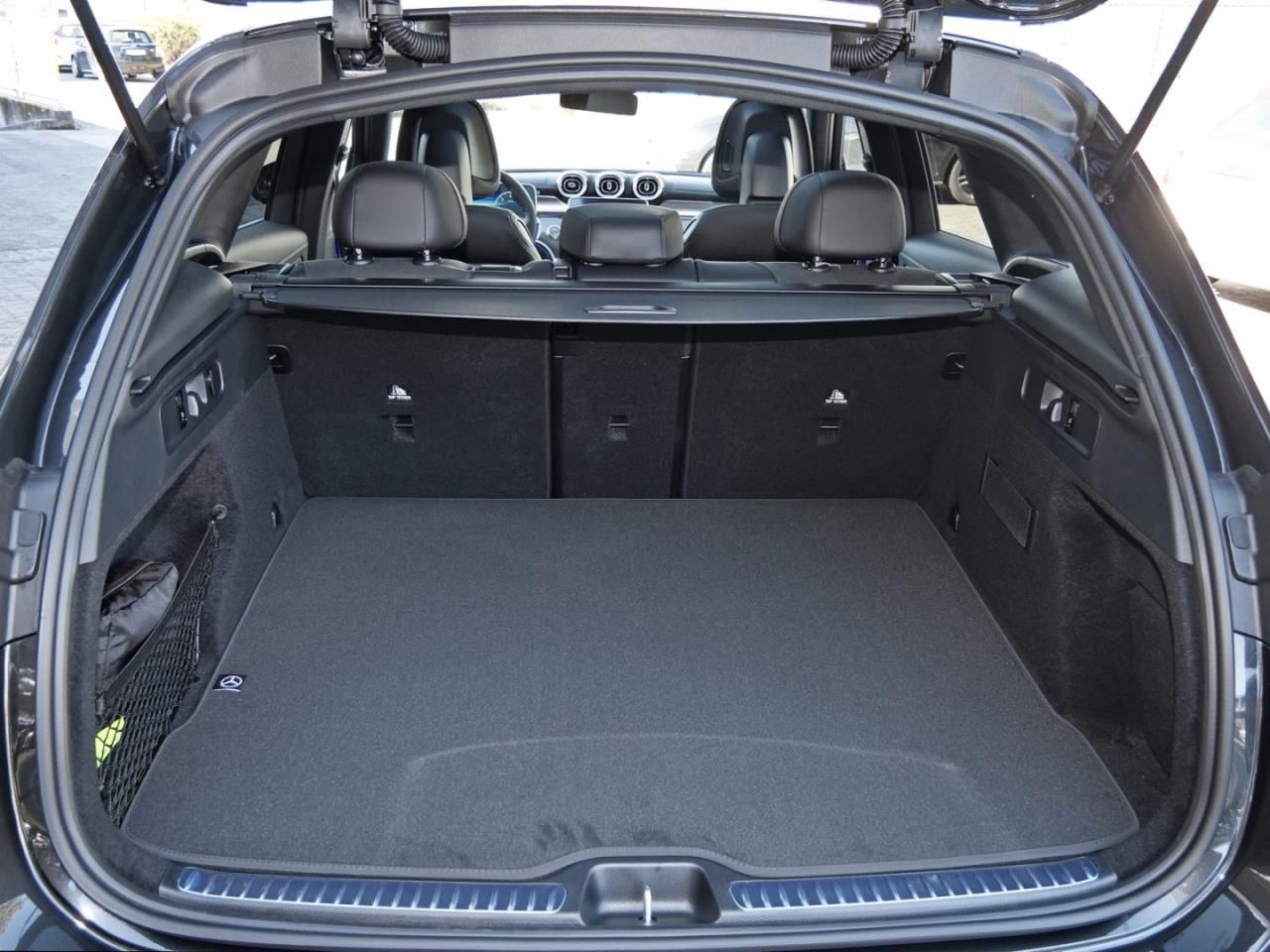 Mercedes-Benz GLC 220 d 4MATIC AMG Panorama Distronic AHK 360° foto 6