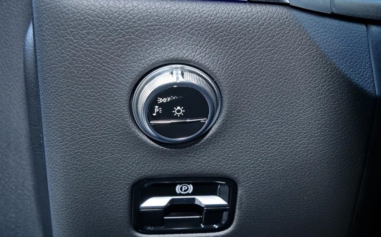 Mercedes-Benz GLC 220 d 4MATIC AMG Panorama Distronic AHK 360° foto 10
