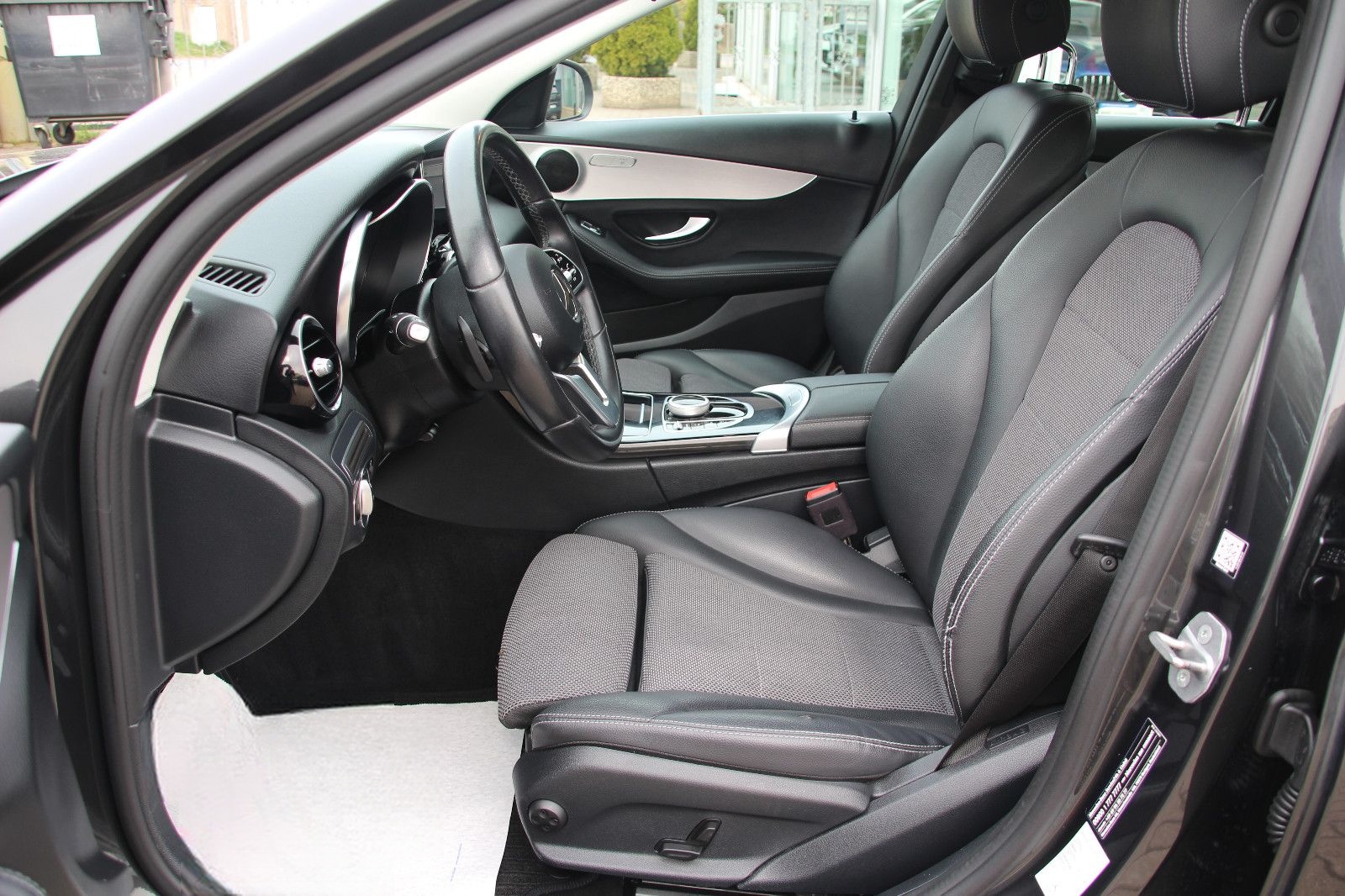 Mercedes-Benz C 300 T de Avantgarde Autom.*LED*NAVI*KAMERA* foto 21