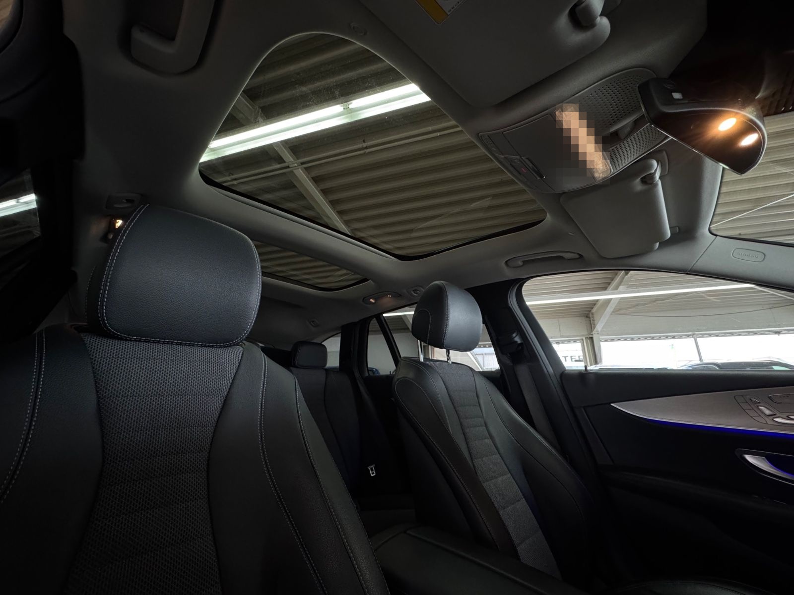 Mercedes-Benz E 220d T 4M AMG-Line AHK*PAN*WideScreen*HUD foto 11