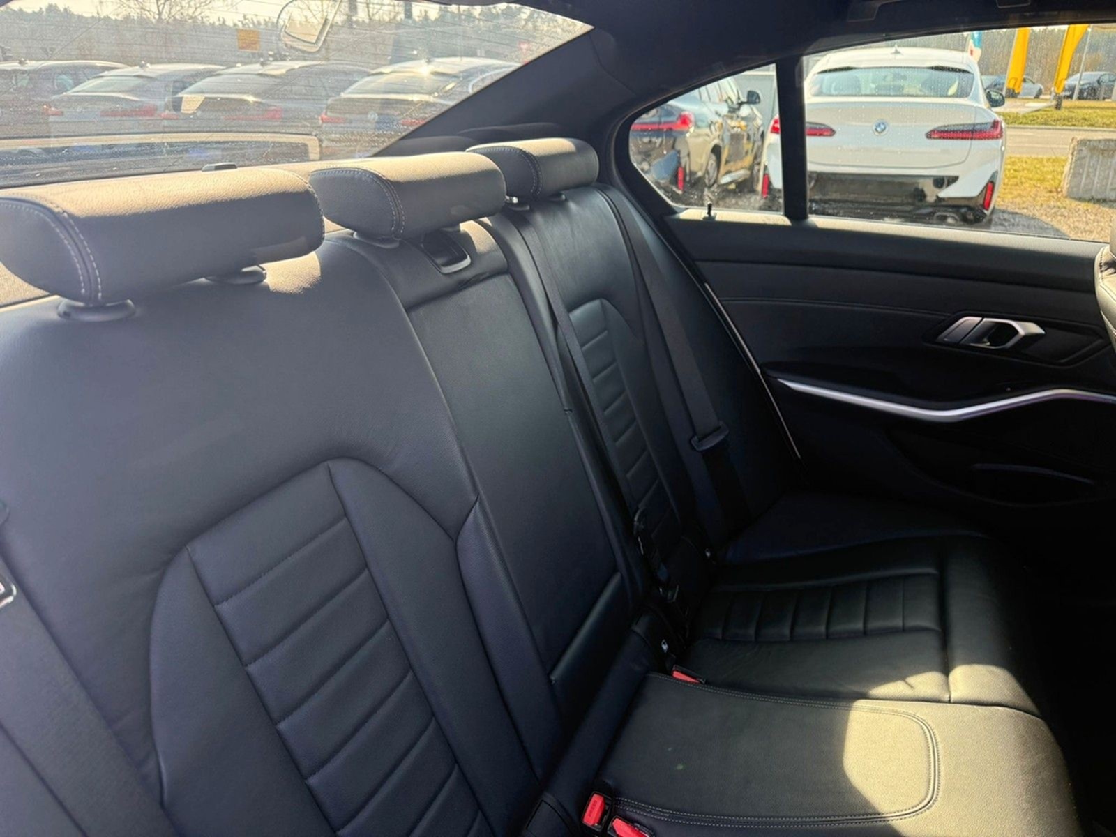 BMW 320i M-Sport/ ACC/Memory/LED/Keyless/360°/Leder foto 14