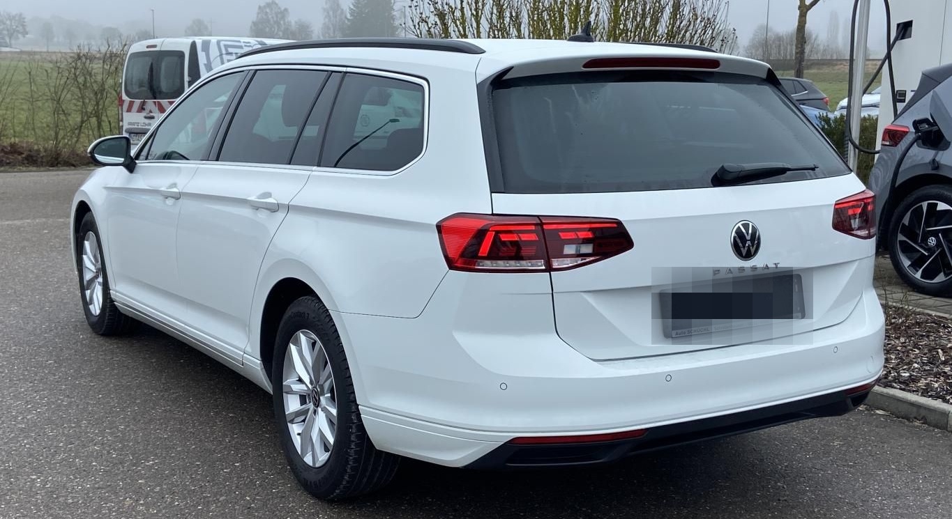 Volkswagen Passat Variant 2.0 TDI DSG Business PANORAMA+AHK foto 3