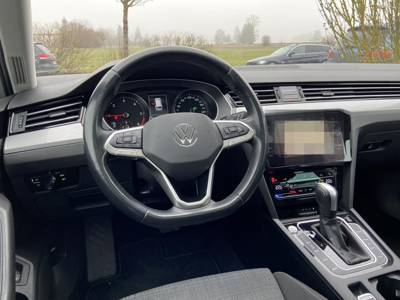 Volkswagen Passat Variant 2.0 TDI DSG Business PANORAMA+AHK foto 9