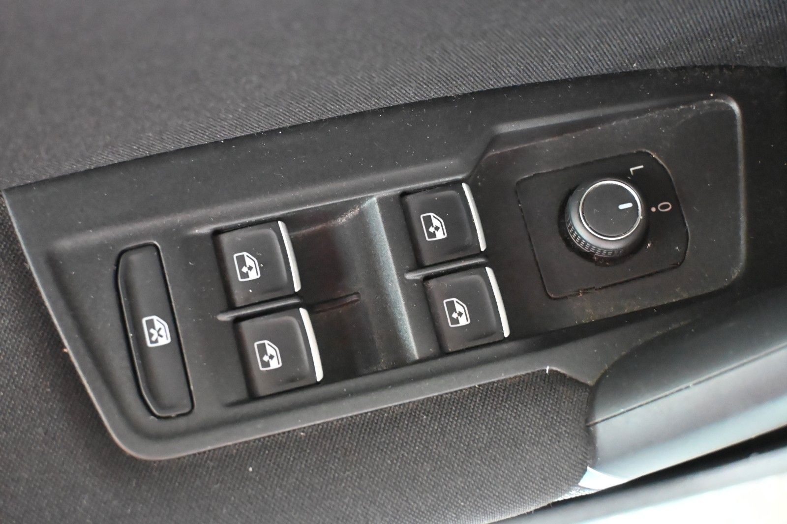 Volkswagen Tiguan Comfortline/LED/AHK/RFK/LANE foto 11