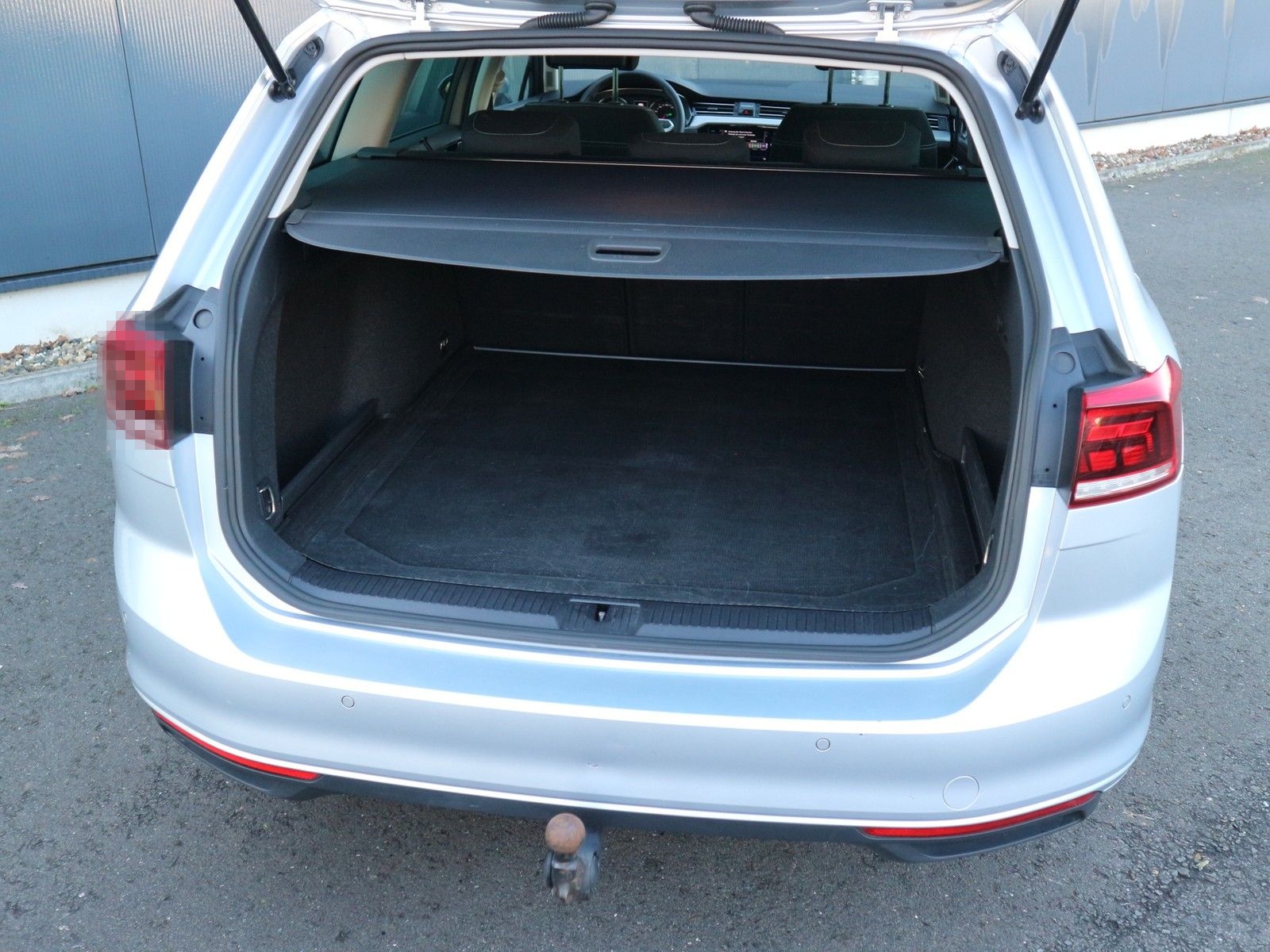Volkswagen Passat Variant Business 4M +Kamera+AHK+Navi+LED foto 6