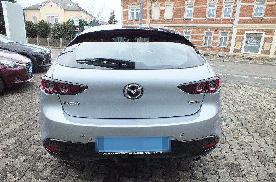 Mazda 3 SKYACTIV-G 2.0l 122 PS Hybrid Selection foto 4
