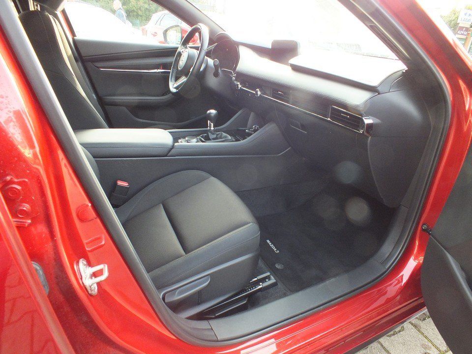Mazda 3 SKYACTIV-G 2.0l 122 PS Hybrid Selection A18+Na foto 9