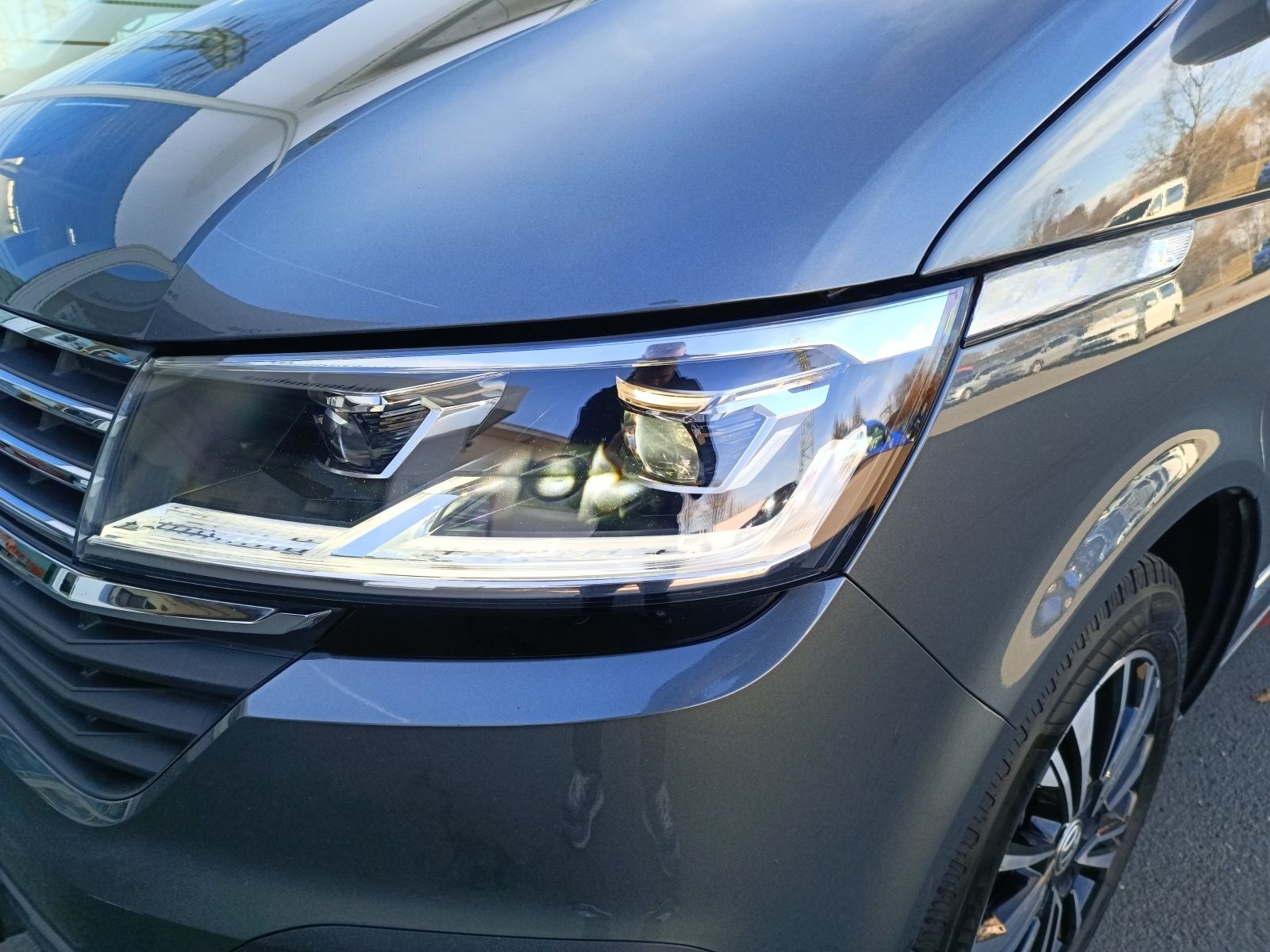 Volkswagen T6.1 Multivan 2.0 TDI Gen. SIX 4 Motion DSG LED* foto 7