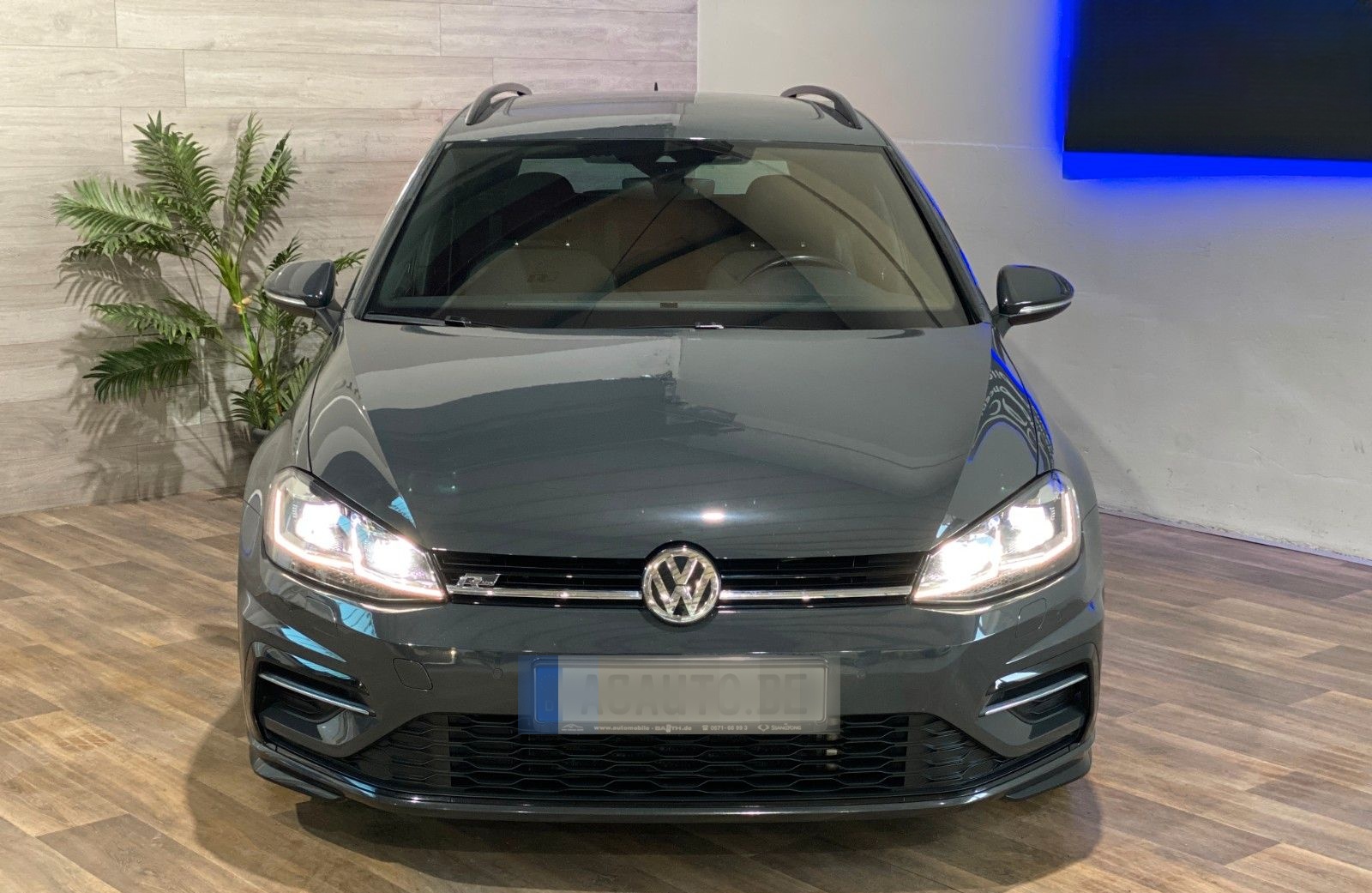 Volkswagen Golf VII Variant Highline+R-line+LED+AHK+PANO foto 4